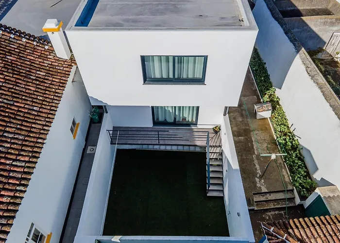 Da Travessa * Praia da Vitória