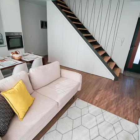 Da Travessa Praia da Vitória